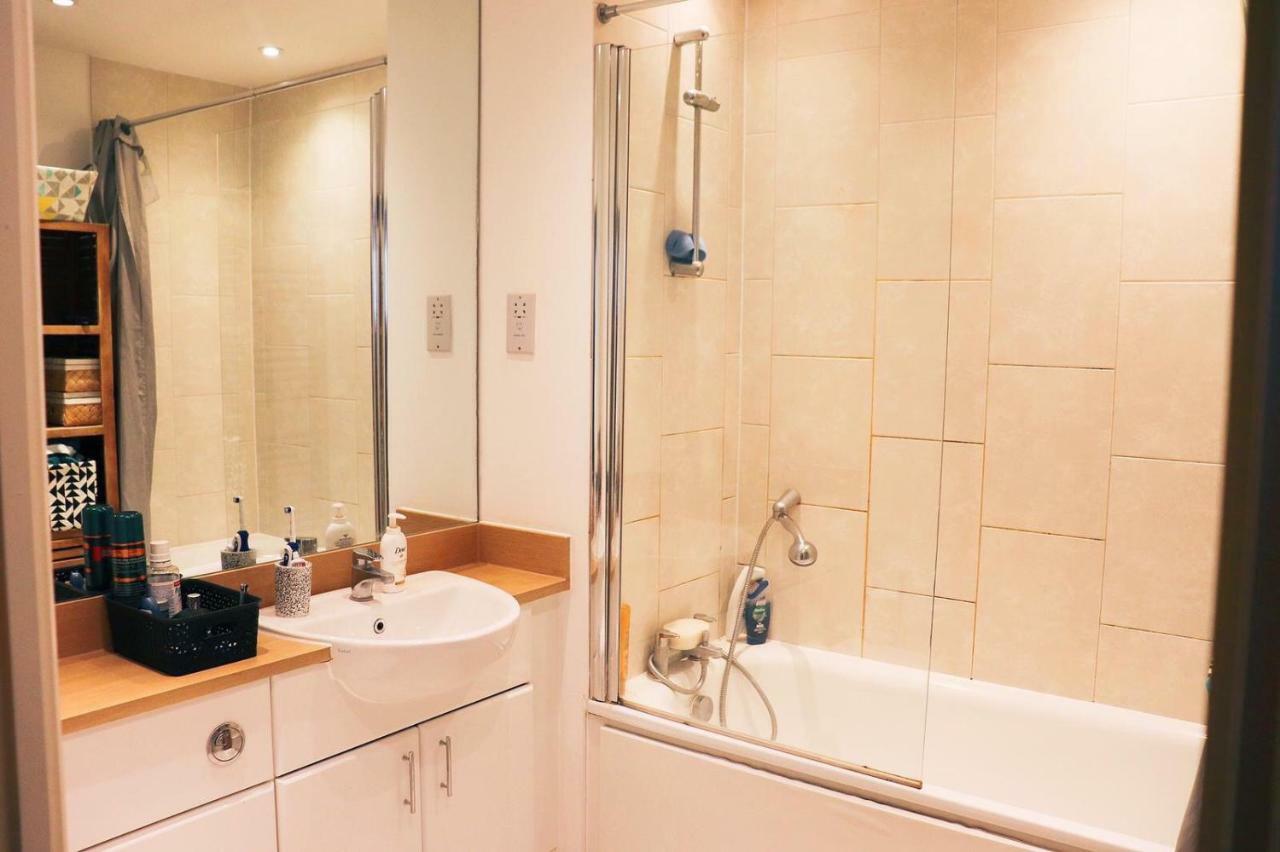 Premium Waterside Apartment London Kültér fotó